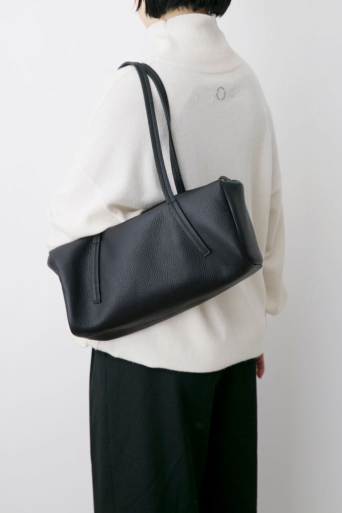 EAST WEST BAG