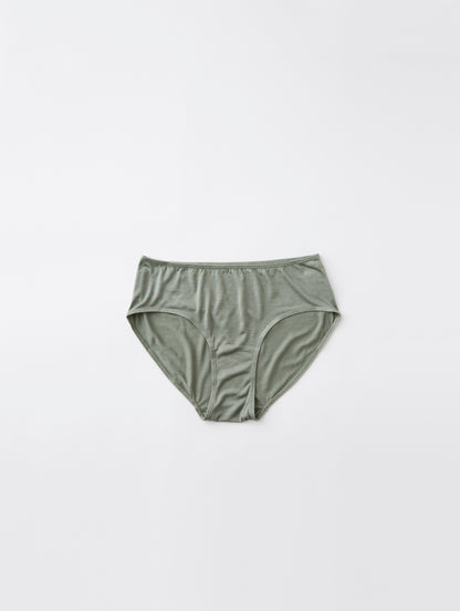 BASIC SHORTS